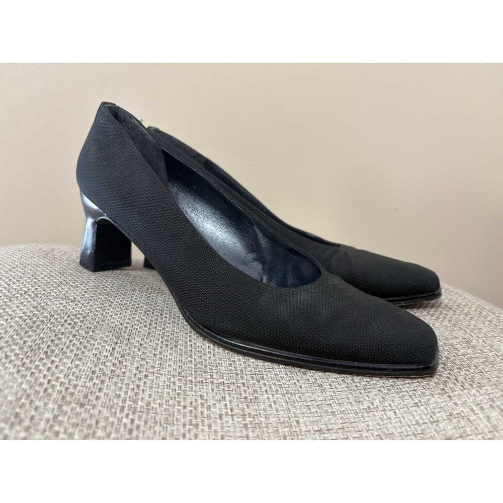 Stuart Weitzman Women's Black Square Toe Pumps Vintage Block Heel Size 8.5 B - Picture 2 of 8